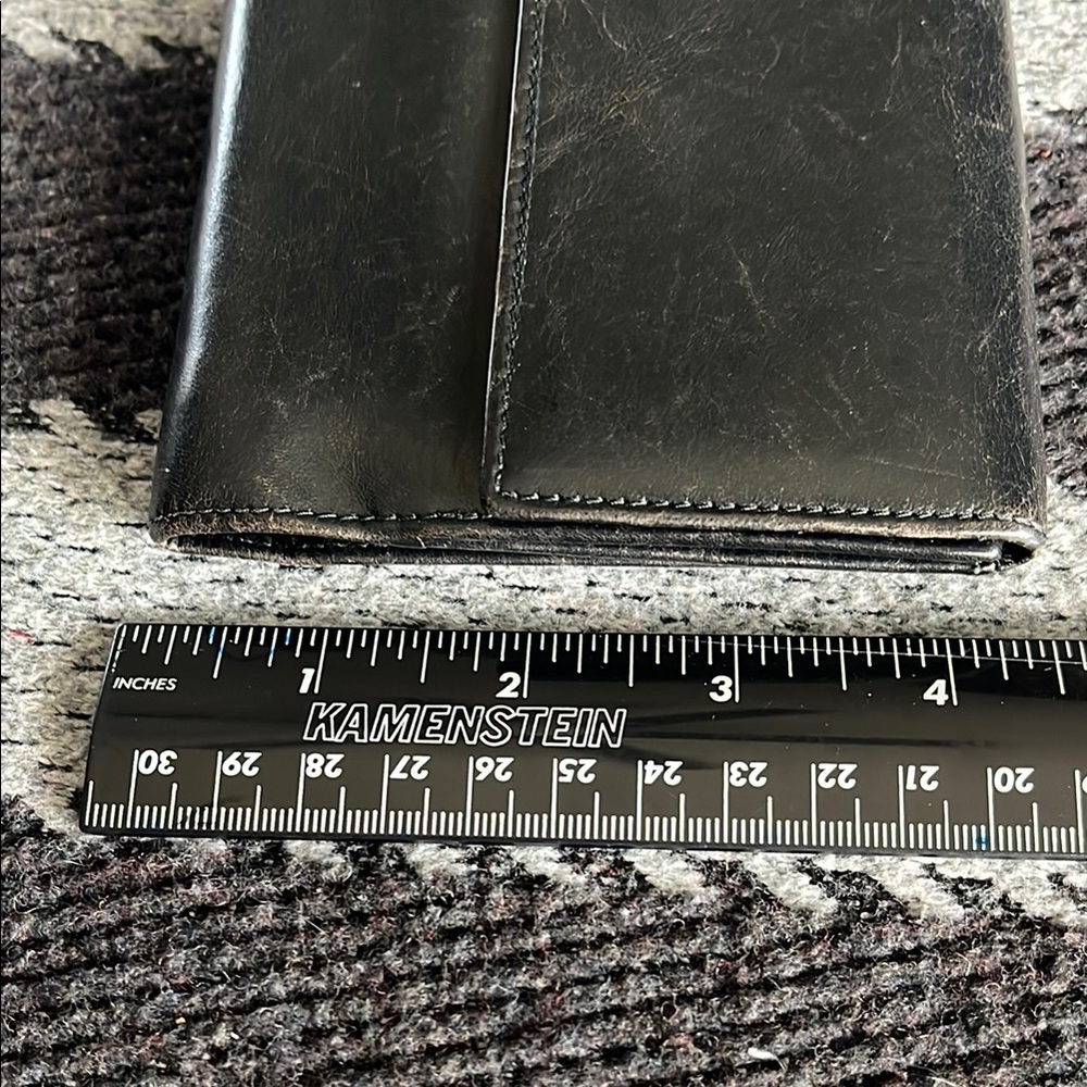 Gucci Black Leather Wallet - Picture 3 of 12